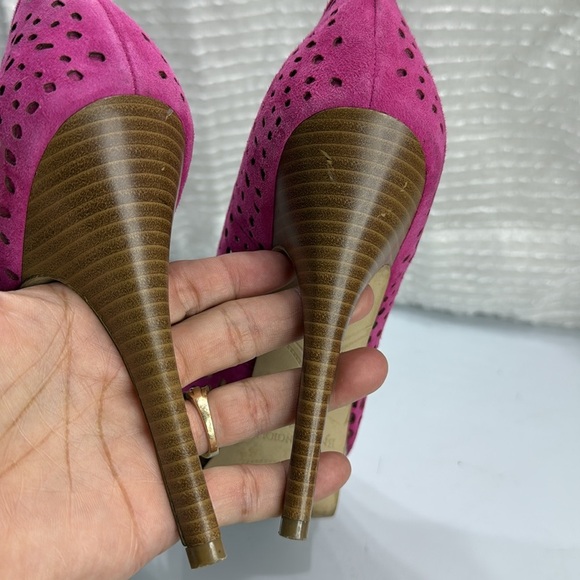(N8) ENZO Sully Pink Suede Laser Cut Platform Heels Women's Size 8.5 - Picture 14 of 15